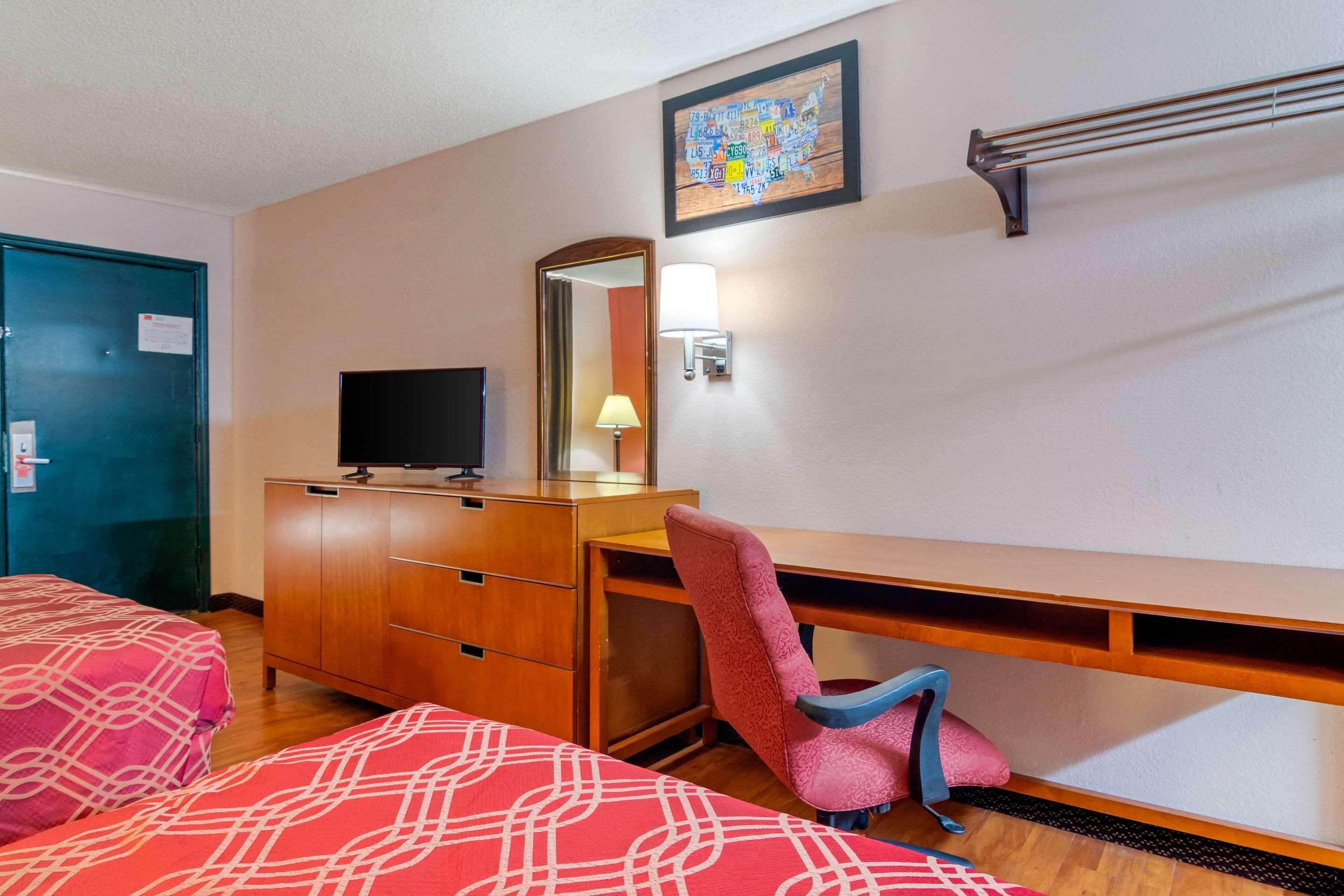 Econo Lodge Decatur Luaran gambar