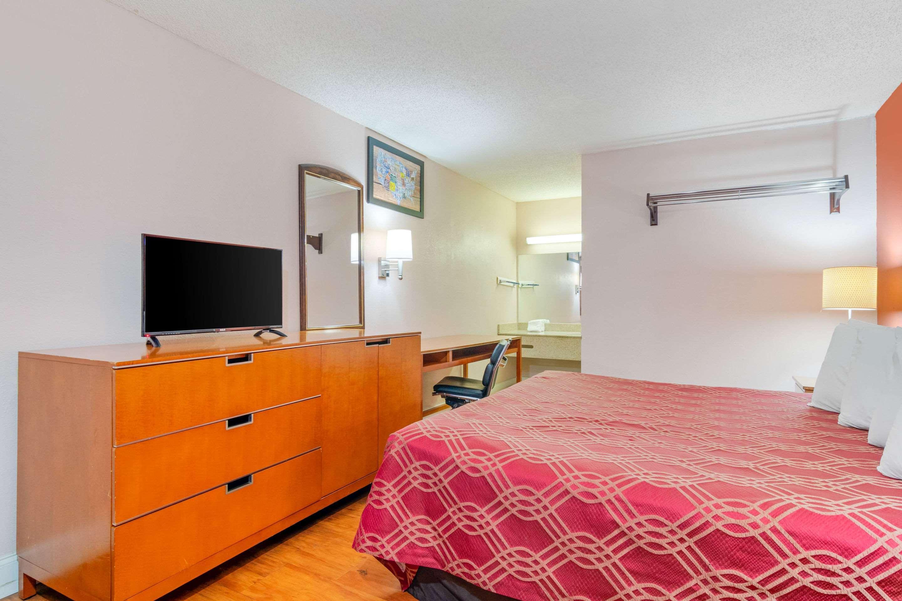 Econo Lodge Decatur Luaran gambar