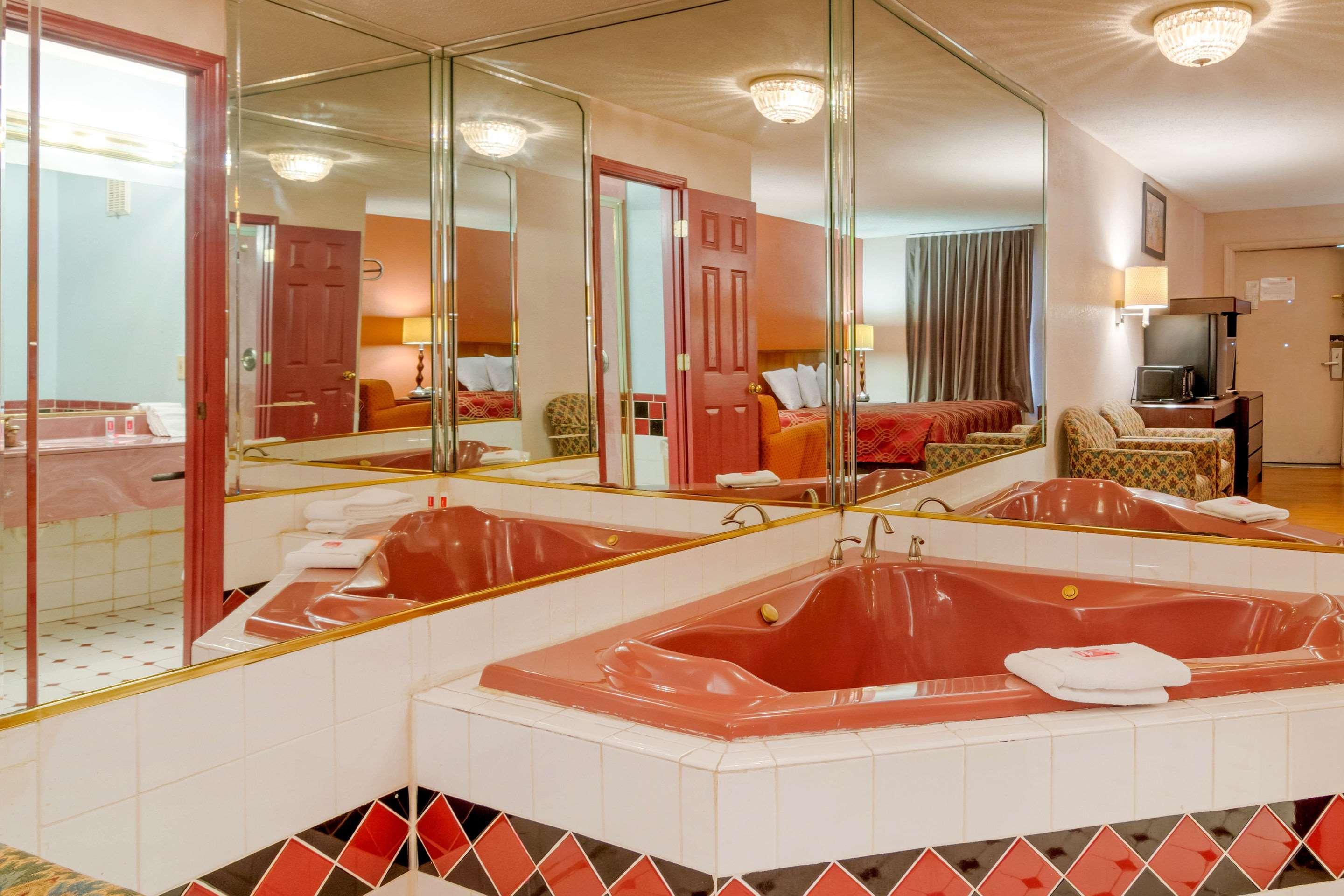 Econo Lodge Decatur Luaran gambar